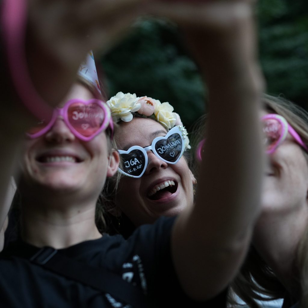 Junggesellinnenabschied Fotoshooting in Bonn – JGA Reportage kamaka